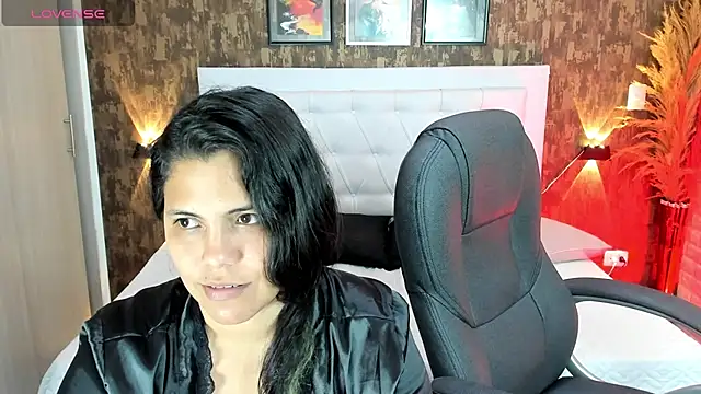 dulce  love69 online show from January 13, 4:07 am