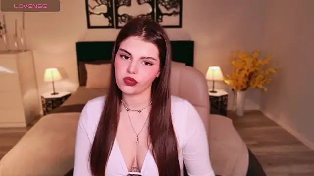 AdeliaKiss online show from February 18, 5:25 am