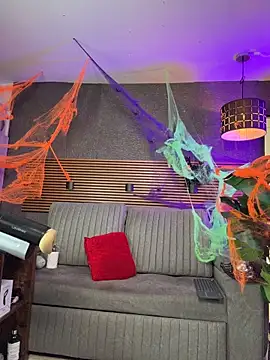  EUFRATES  online show from October 22, 5:34 pm