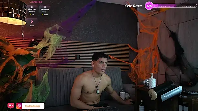  EUFRATES  online show from October 24, 5:20 pm