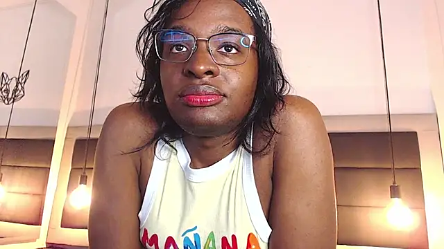 candy lovee69 online show from October 27, 9:30 pm