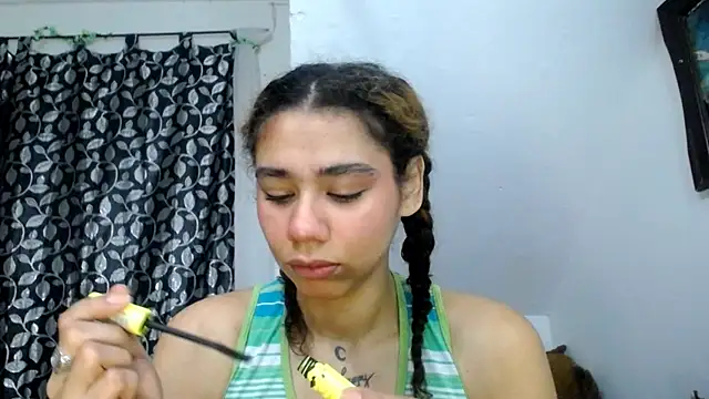 diamonmeli online show from March 5, 3:40 pm