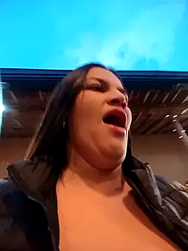 girl milk1 online show from December 4, 10:40 pm