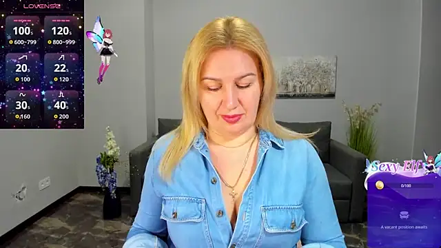 Lili Crossi online show from February 25, 6:56 am