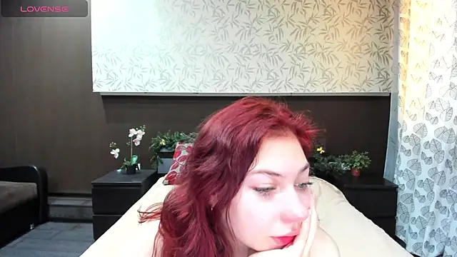 Miss you kiss online show from December 20, 8:28 am