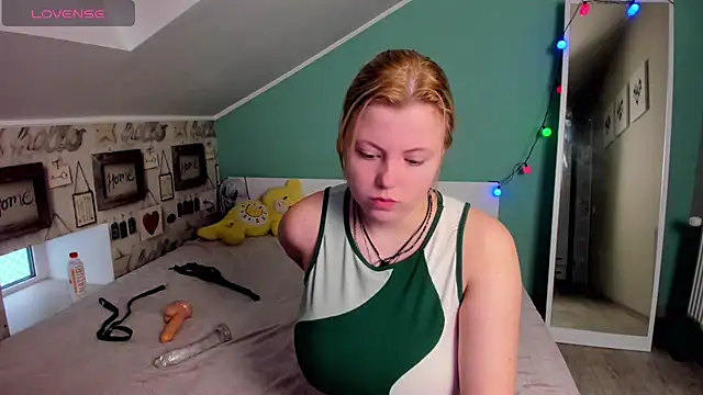 LillyDepp online show from December 29, 9:28 am