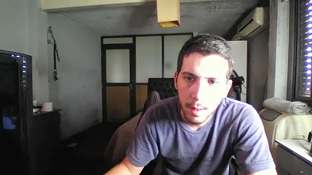 Snapshot of damon_hell chatting on January 8, 3:14 pm damon hell online show from January 8, 3:14 pm