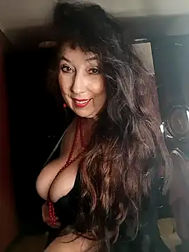 GypsyEsmeralda online show from January 9, 1:56 pm