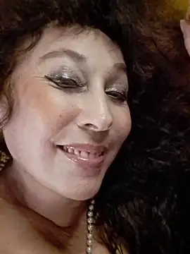 GypsyEsmeralda online show from December 1, 5:18 pm