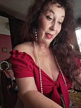 Snapshot of GypsyEsmeralda chatting on June 29, 12:16 pm GypsyEsmeralda online show from June 29, 12:16 pm