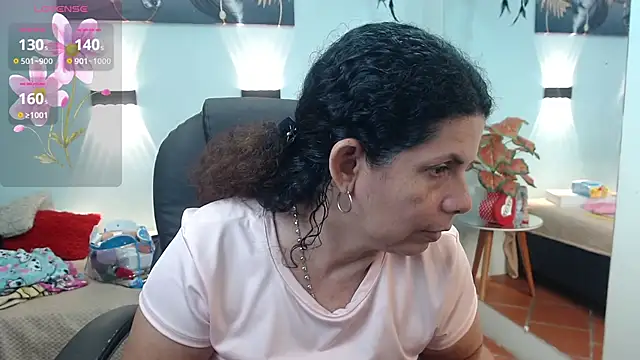 Snapshot of sila_bolum chatting on February 7, 2:48 am sila bolum online show from February 7, 2:48 am