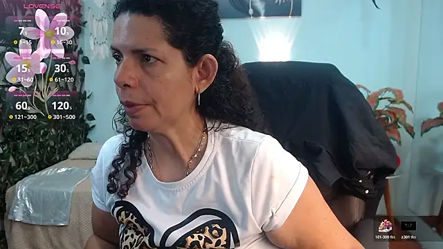 Snapshot of sila_bolum chatting on February 8, 12:58 am sila bolum online show from February 8, 12:58 am