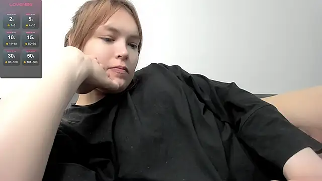 fem to online show from November 10, 11:42 am