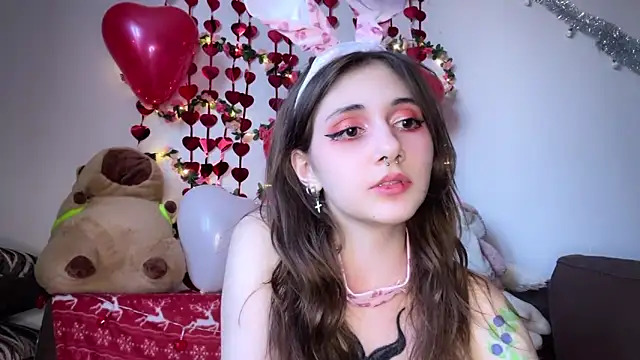  Devill Baby online show from February 15, 5:19 am