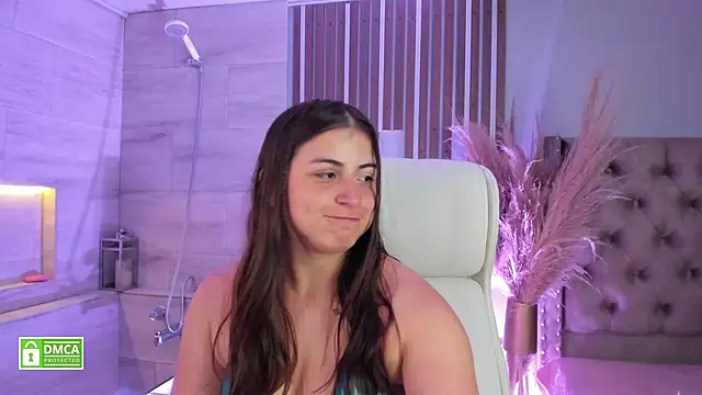 Snapshot of taiiga__ chatting on January 3, 9:57 pm taiiga online show from January 3, 9:57 pm