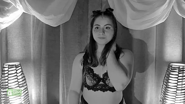 Snapshot of taiiga__ chatting on March 15, 12:04 am taiiga online show from March 15, 12:04 am