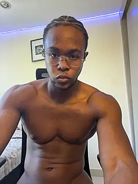 Snapshot of AdonisKnight chatting on October 14, 5:58 pm AdonisKnight online show from October 14, 5:58 pm