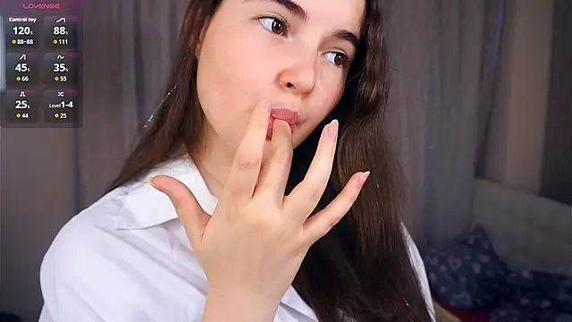 CathrynDail online show from October 27, 6:39 am