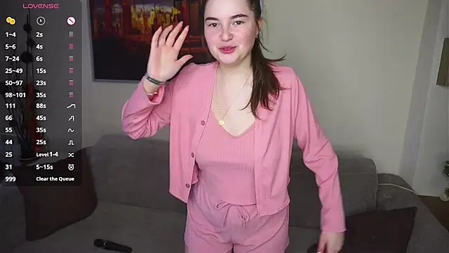 Snapshot of CathrynDail chatting on February 27, 6:13 am CathrynDail online show from February 27, 6:13 am