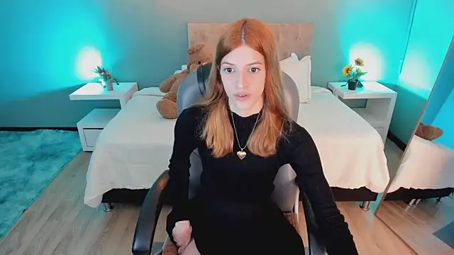 Nora Vennucci online show from November 11, 6:19 pm