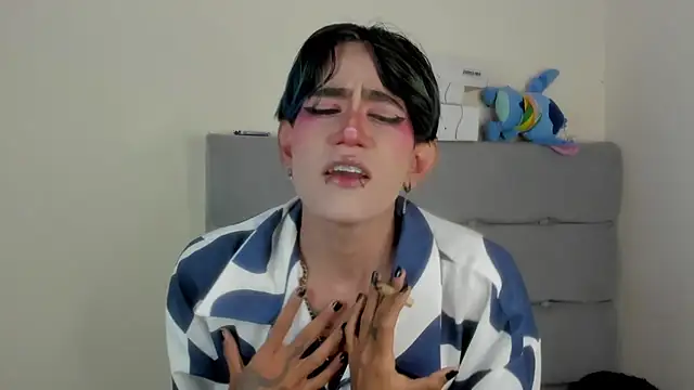 andrew uwu  online show from July 6, 5:37 pm
