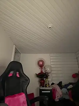 Anily Lovely online show from February 20, 1:02 am