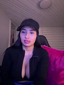 Anily Lovely online show from April 12, 11:43 pm