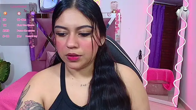 Snapshot of kendra_tay chatting on November 8, 3:29 am kendra tay online show from November 8, 3:29 am