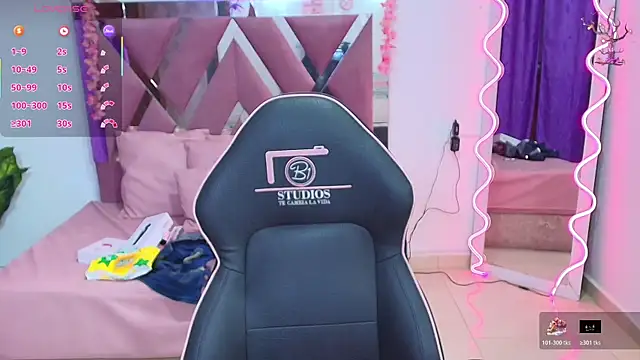 Snapshot of kendra_tay chatting on November 14, 3:16 am kendra tay online show from November 14, 3:16 am