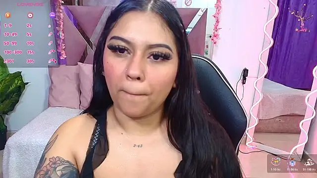 Snapshot of kendra_tay chatting on November 20, 3:18 am kendra tay online show from November 20, 3:18 am