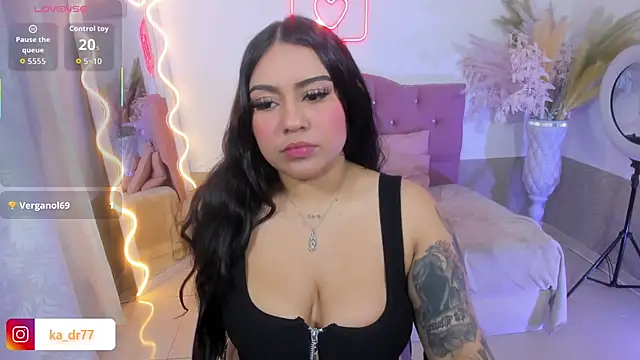 kendra tay online show from February 4, 3:12 am