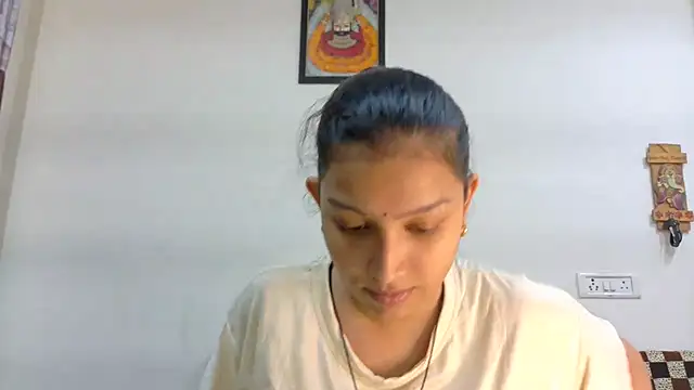 Aleena Rai online show from October 3, 6:16 pm