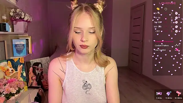 lisa barbie online show from December 1, 10:31 am