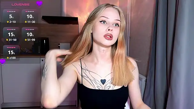 lisa barbie online show from April 12, 6:57 pm