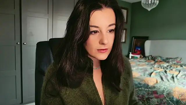 flatwhite0 online show from December 3, 10:13 am