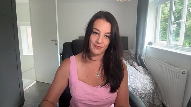 flatwhite0 online show from July 28, 2:13 pm