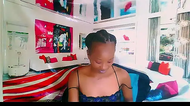 Snapshot of EbonyCreamy69 chatting on December 20, 12:30 am EbonyCreamy69 online show from December 20, 12:30 am