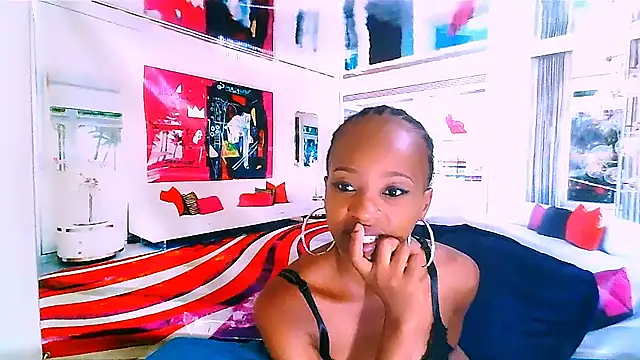 Snapshot of EbonyCreamy69 chatting on January 14, 2:00 pm EbonyCreamy69 online show from January 14, 2:00 pm