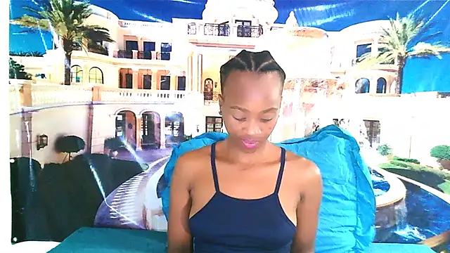 Snapshot of EbonyCreamy69 chatting on February 17, 5:26 am EbonyCreamy69 online show from February 17, 5:26 am