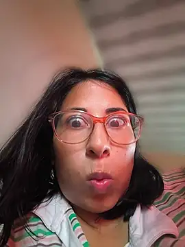 MirandaSingle online show from June 29, 5:02 pm