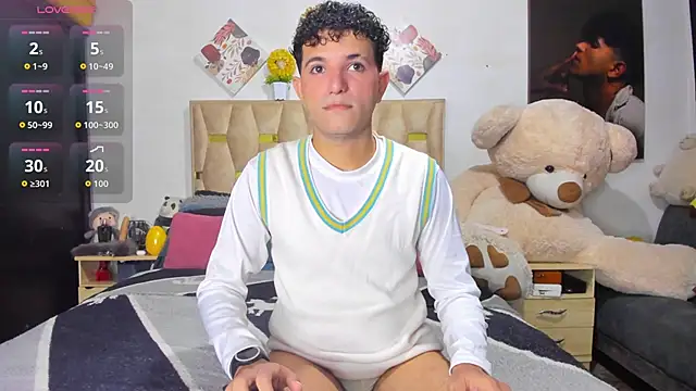 Snapshot of patrick_sanzz chatting on February 6, 4:17 am patrick sanzz online show from February 6, 4:17 am