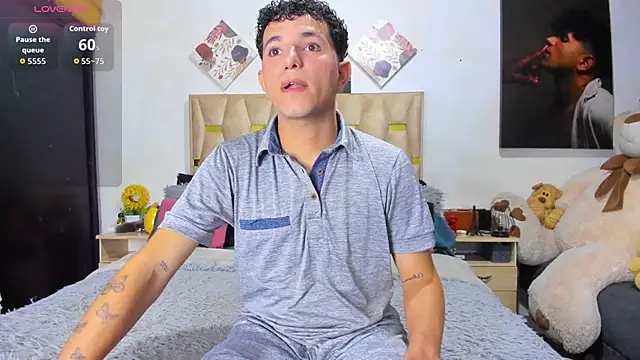 Snapshot of patrick_sanzz chatting on February 22, 7:12 pm patrick sanzz online show from February 22, 7:12 pm