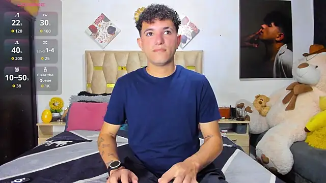 Snapshot of patrick_sanzz chatting on February 28, 2:18 pm patrick sanzz online show from February 28, 2:18 pm