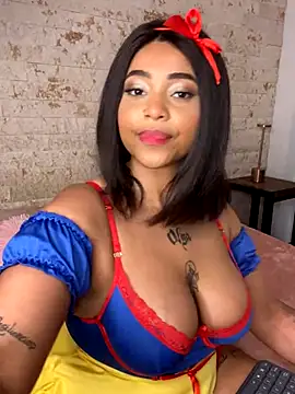 pamela west online show from October 31, 8:32 pm