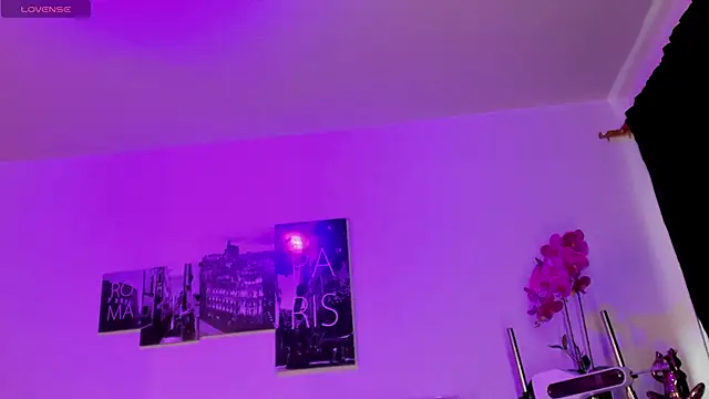 Amy Kiitty  online show from October 2, 1:07 pm