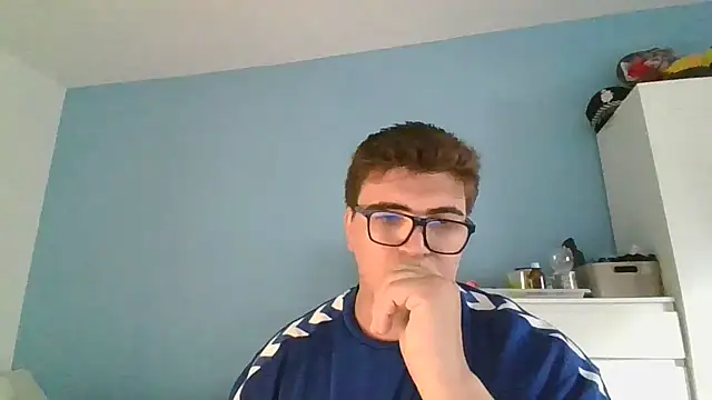 sorolla12 online show from March 22, 5:38 pm