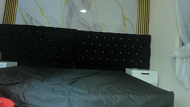 Snapshot of KarinaSimonz chatting on March 30, 2:56 am KarinaSimonz online show from March 30, 2:56 am