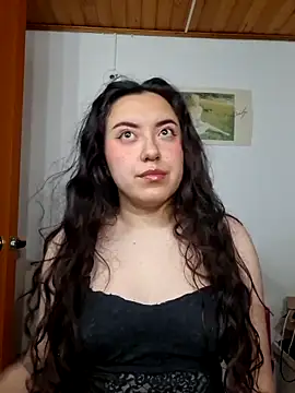 Emi chik online show from March 26, 10:43 am