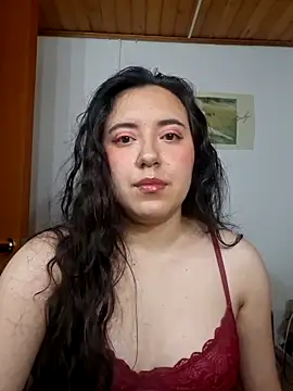 Emi chik online show from April 4, 10:24 am