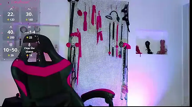 Megaan Greey online show from December 16, 12:16 pm